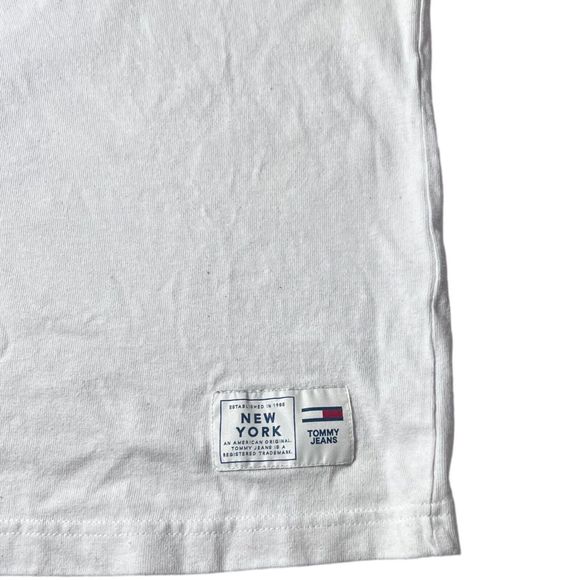 Tommy Jeans New York Patch White T-shirt Giant Spell Out Logo Men’s Size XL - Picture 2 of 8